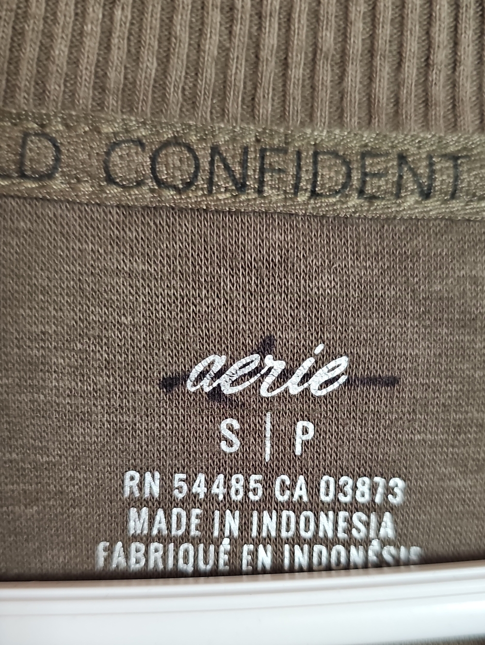 AERIE Cozy Women’s Olive Green Pullover Sweater - Picture 4 of 7